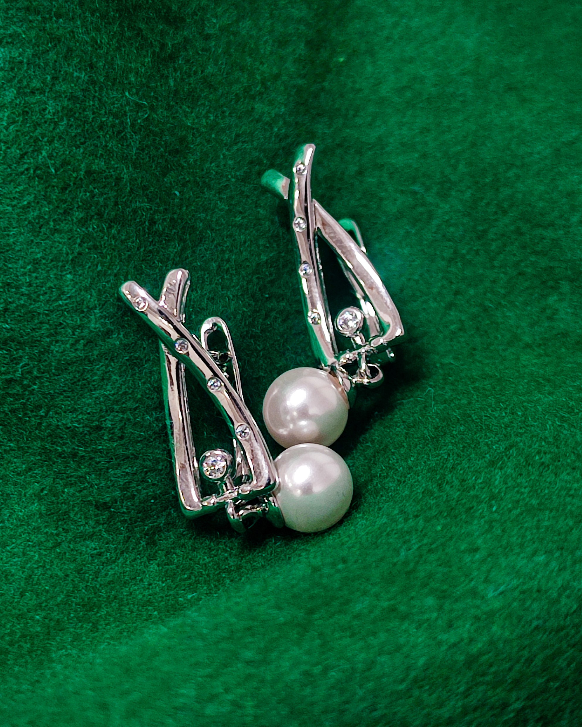 Elegant Sterling Silver Criss-Cross Ribbon Pearl Drop Earrings